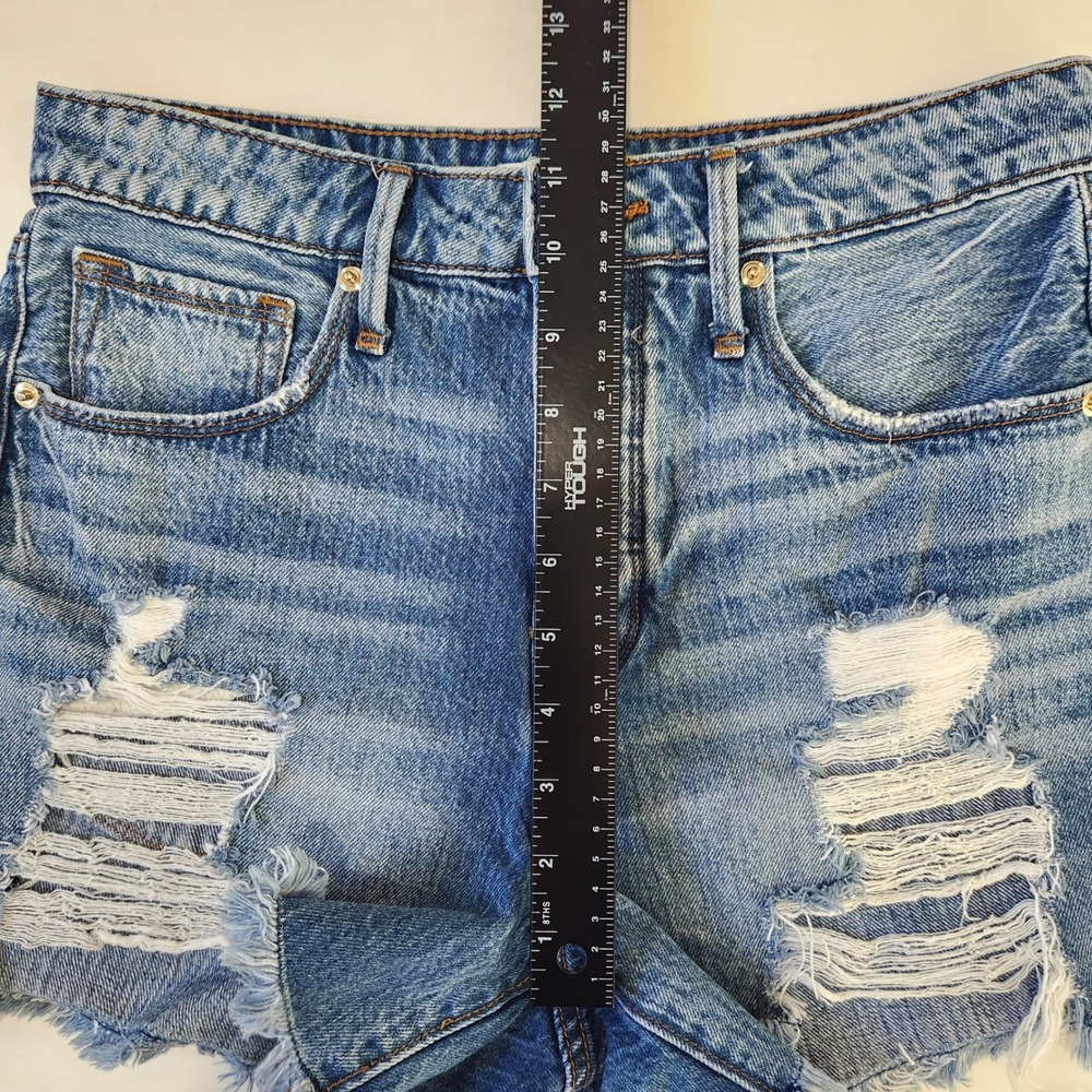 Good American Bombshell Short Blue Distressed Denim Cut Off Shorts Size 2/26 - Picture 6 of 9